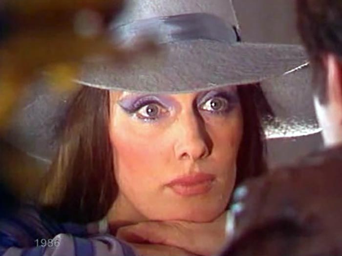 Наталья Кочетова в фильме-спектакле Орфей спускается в ад