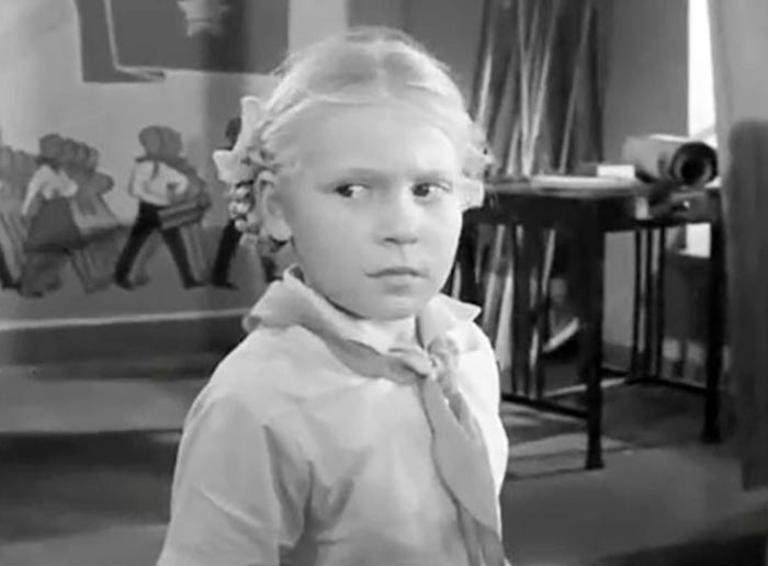 Наталья Оводова в фильме Трудные дети