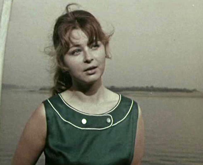 Нелли Кубарева в фильме День да ночь