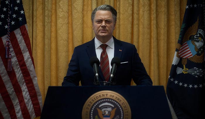 Ник Офферман в фильме Падение империи