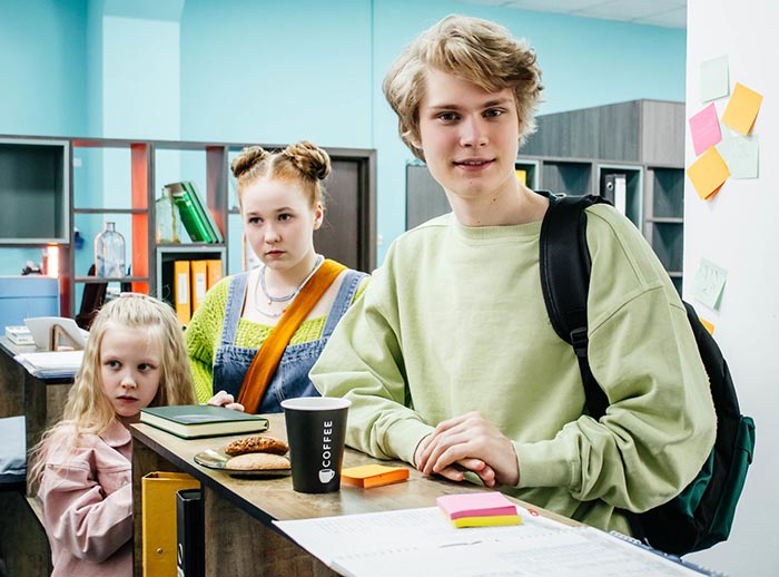 Никита Буреев в сериале Если все взрослые пропали