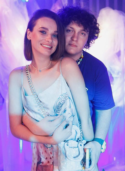 Никита Плахотнюк в сериале Лэйт Найт Скул