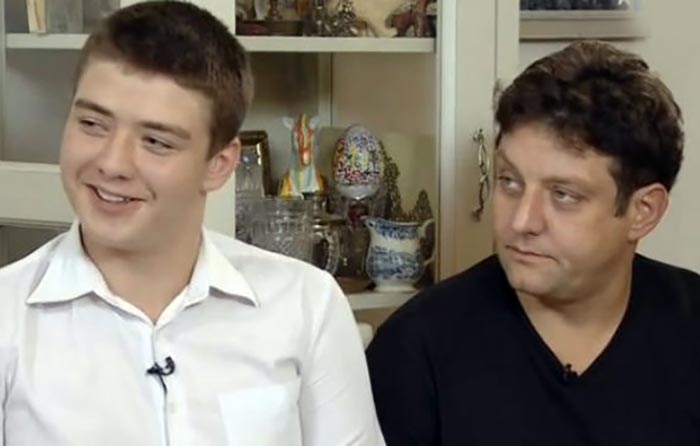 Никита Полицеймако в детстве с отцом Михаилом Полицеймако