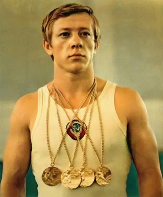 советский гимнаст Николай Андрианов