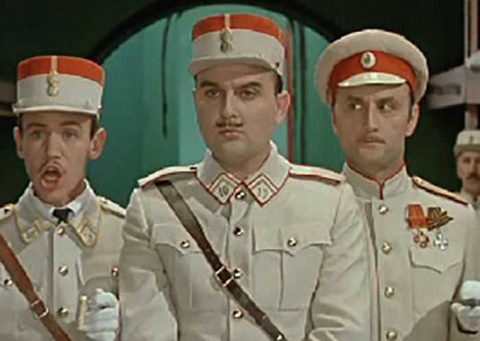 Николай Мартон в фильме Интервенция