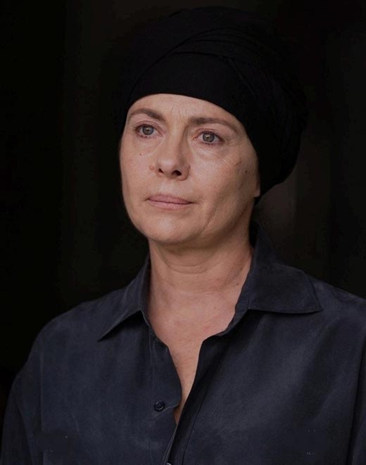 Нилюфер Ачикалын в сериале Спрячь меня