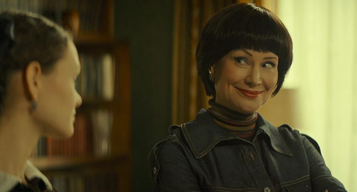 Нонна Гришаева в фильме Про мою маму и про меня