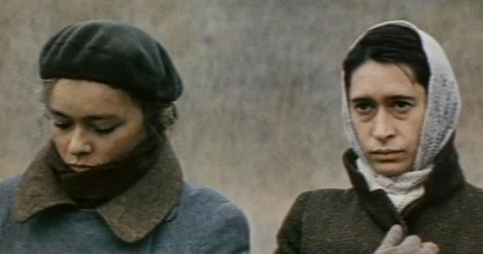 Нора Грякалова в фильме О тех, кого помню и люблю