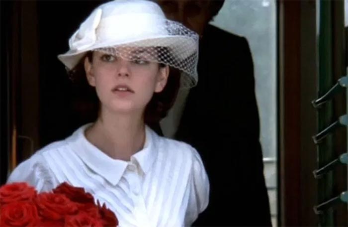 Нора Зеетнер в фильме В июне 41-го