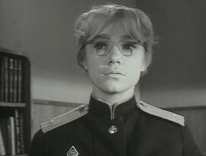 Оксана Левинсон в фильме Верьте мне, люди