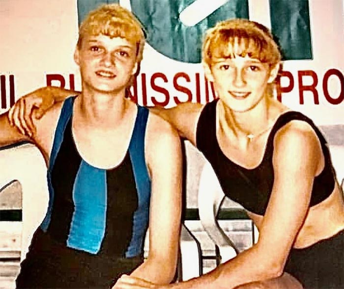 Оксана Николаева и Светлана Хоркина в юности