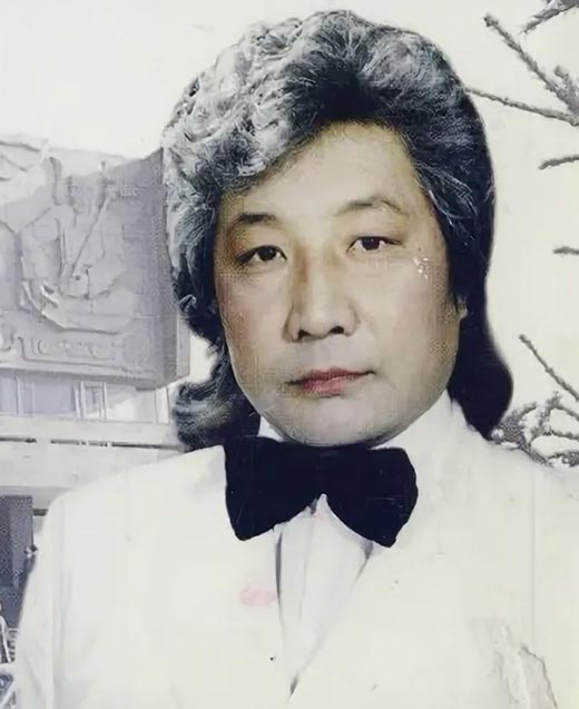 Олег Бабуев в молодости