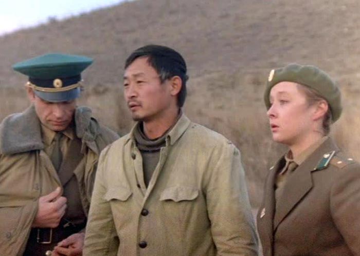 Олег Ли в фильме Люди в океане