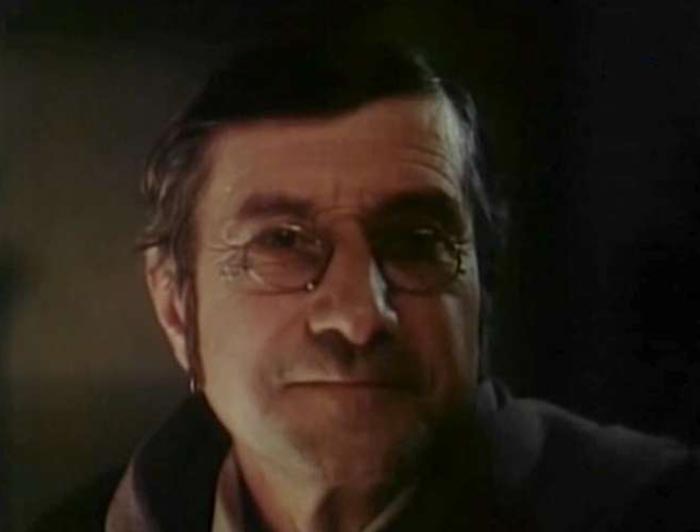 Олег Комаров в фильме Остров любви