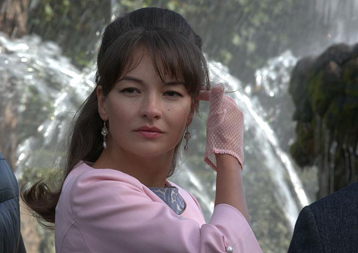 Ольга Павловец в сериале Наше счастливое завтра