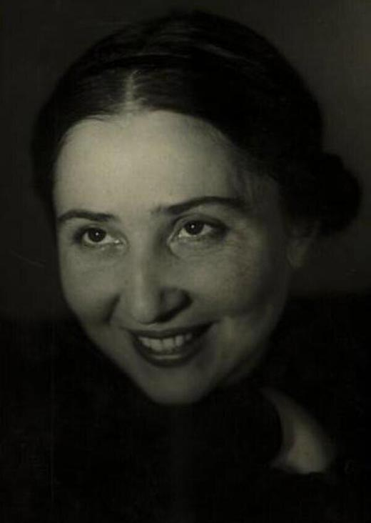 актриса Ольга Шаганова