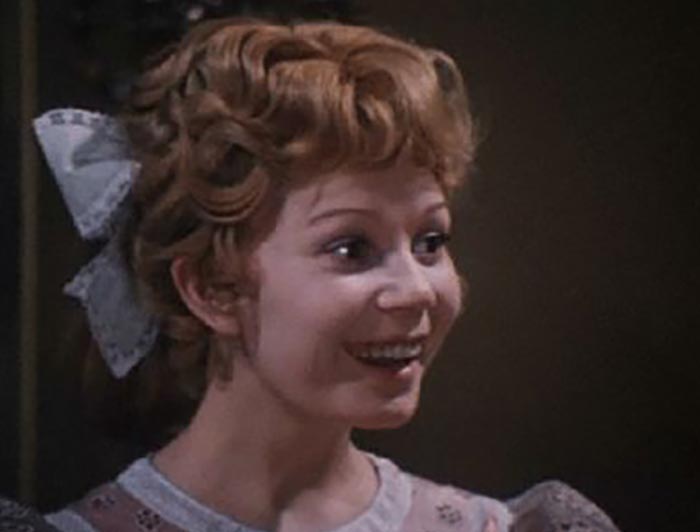 Ольга Широкова в фильме-спектакле Село Степанчиково и его обитатели