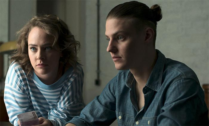 Павел Табаков в сериале Беспринципные