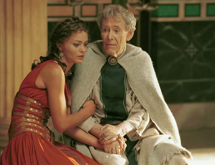 Питер О’Тул в роли Октавиана Августа