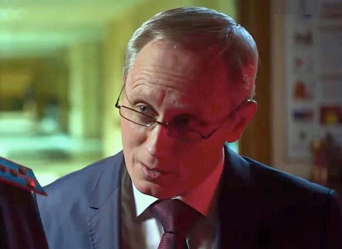 Петр Амелин в сериале Фамильное гнездо