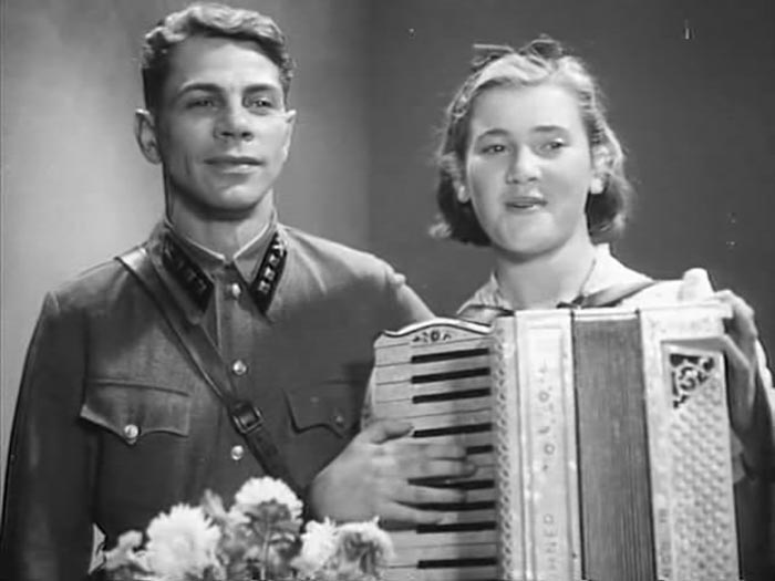 Петр Савин в фильме Тимур и его команда