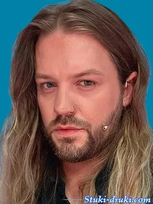 Арсений Бородин (певец)