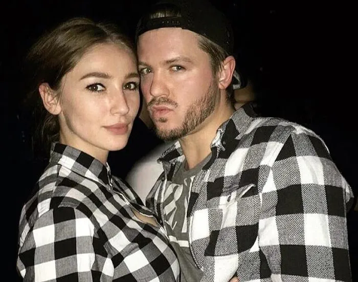 Арсений Бородин и Настя Ивлеева