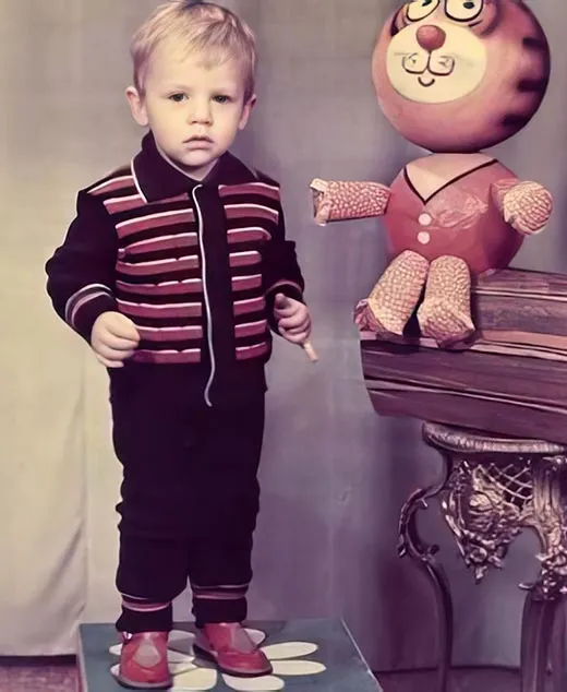 Арсений Бородин в детстве