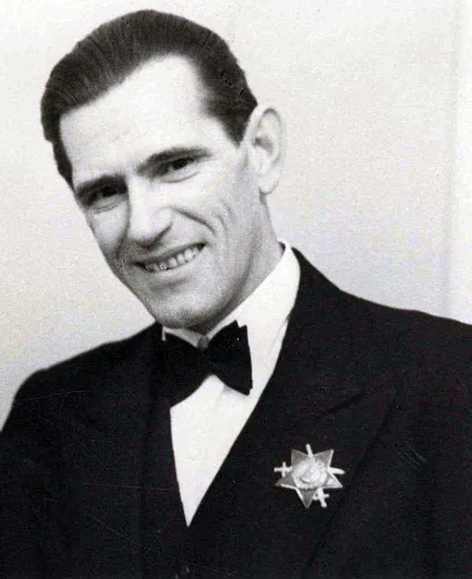 певец Георгий Виноградов