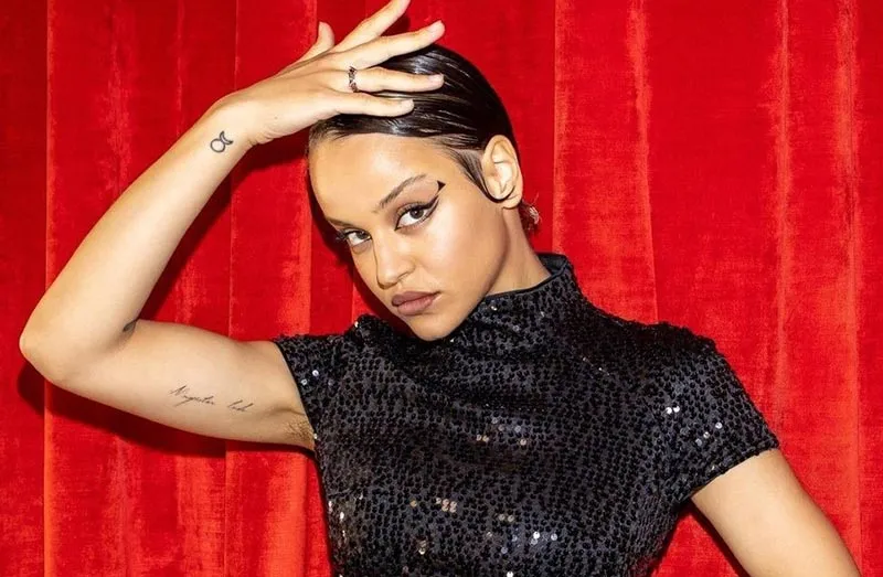 российская певица Сюзанна