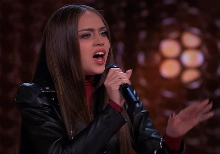 Юлия Гаврилова в шоу Голос 14 сезон