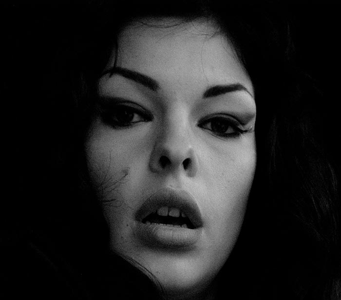 Поллианна Макинтош в фильме 9 жизней Мары