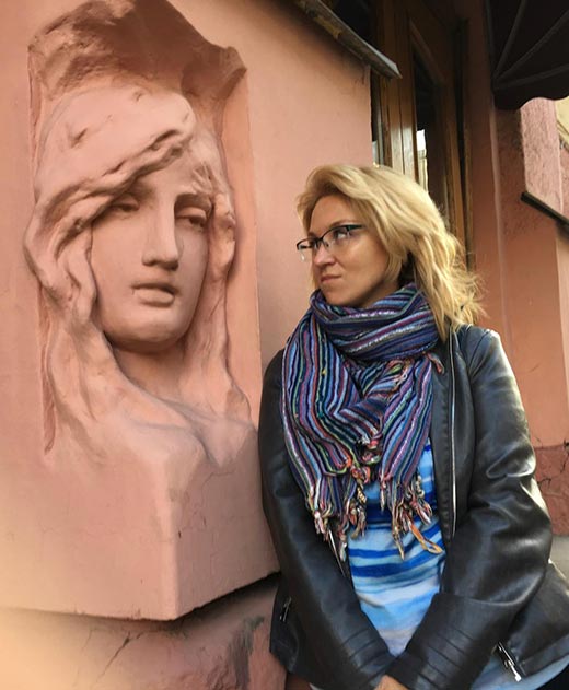 продюсер Елена Николаева