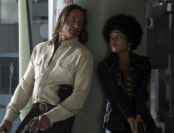 Рейчел Хилсон в сериале Дастер