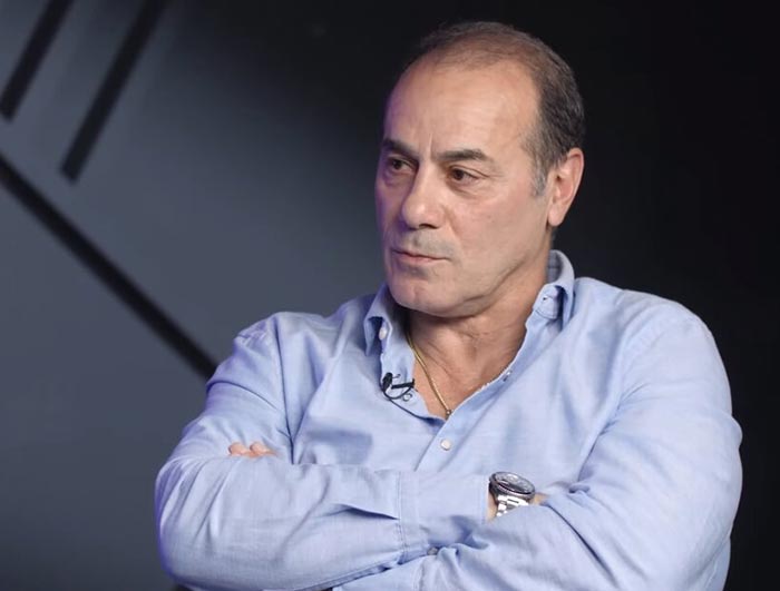 тренер по фигурному катанию Рафаэль Арутюнян