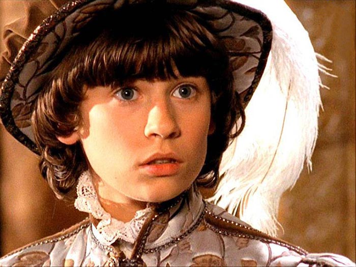 Роберт Тимминс в роли Эдуарда VI