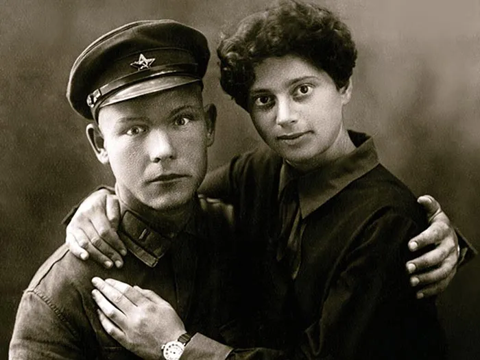 Родители Риммы Казаковой