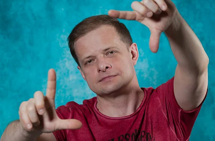 певец Роман Рябцев