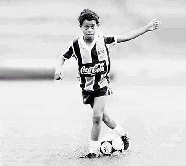 Роналдиньо в детстве