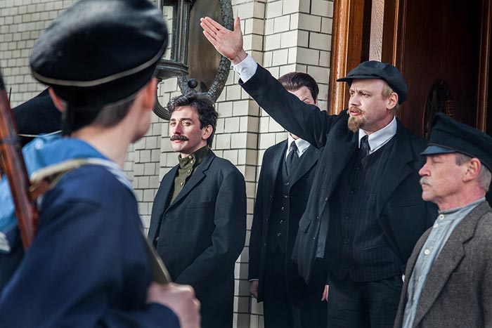 Семен Мендельсон в сериале Подлинная история Русской революции