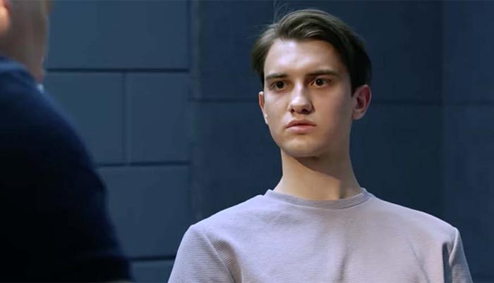 Семен Толов в сериале Великолепная пятёрка 6