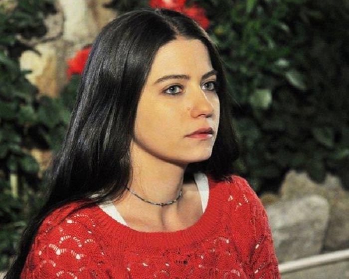 Сера Токдемир в сериале Жизнь продолжается