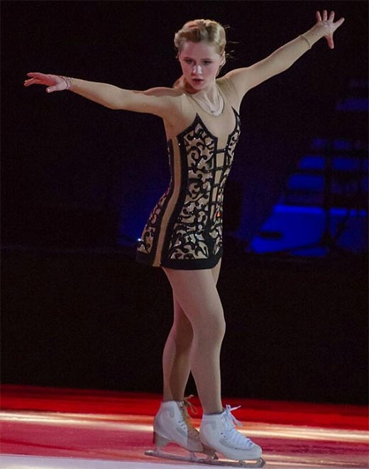 фигуристка Серафима Саханович