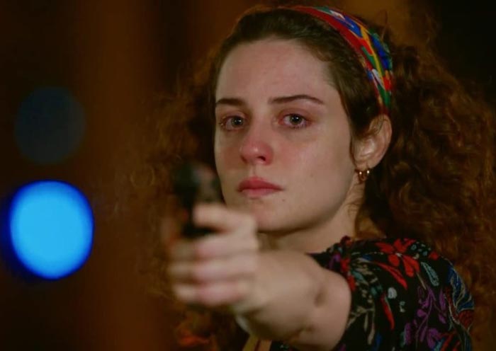 Серен Шириндже в сериале Что ни сделает влюблённый