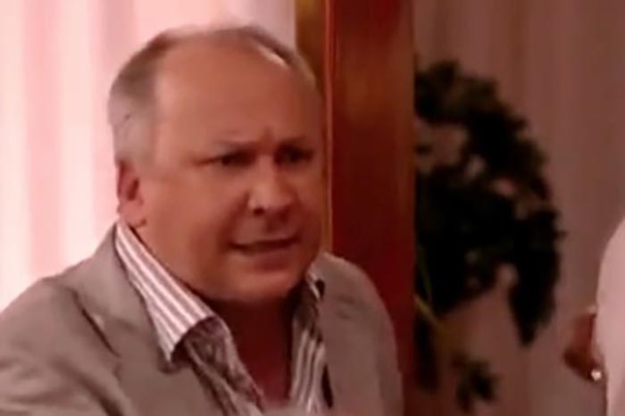 Сергей Бережнов в сериале Не родись красивой