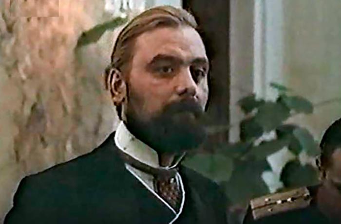 Сергей Кушаков в фильме Жертва для императора