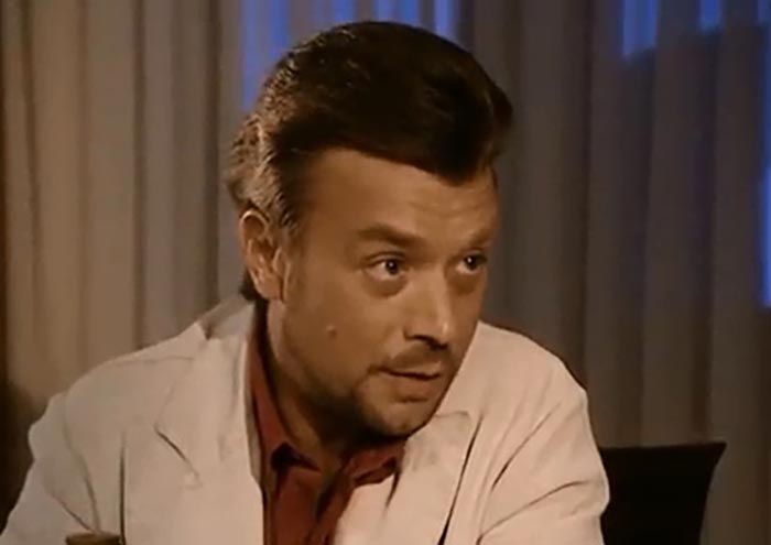 Сергей Юрков в сериале Иван Подушкин. Джентльмен сыска-1