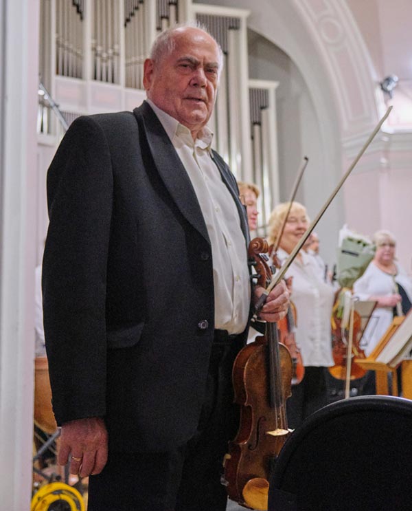 скрипач Сергей Зеленкин