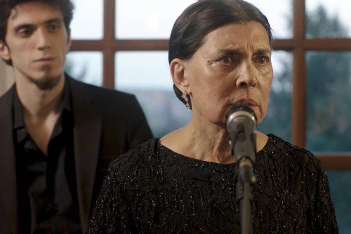 Шериф Сезер в сериале Гюлизар