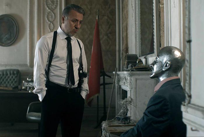 Серкан Кескин в фильме Ты, Я, Ленин